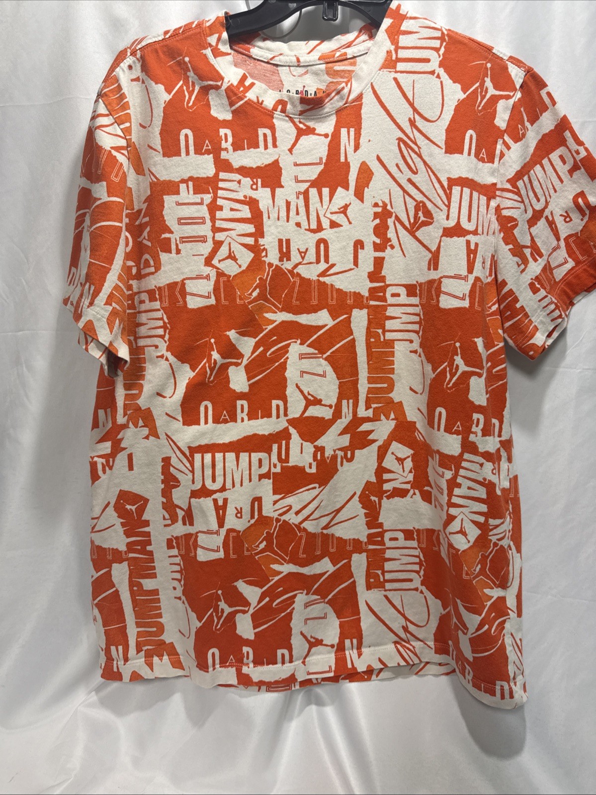 Nike Air Jordan White Orange T-shirt Graffiti Retro Jumpman Size Large