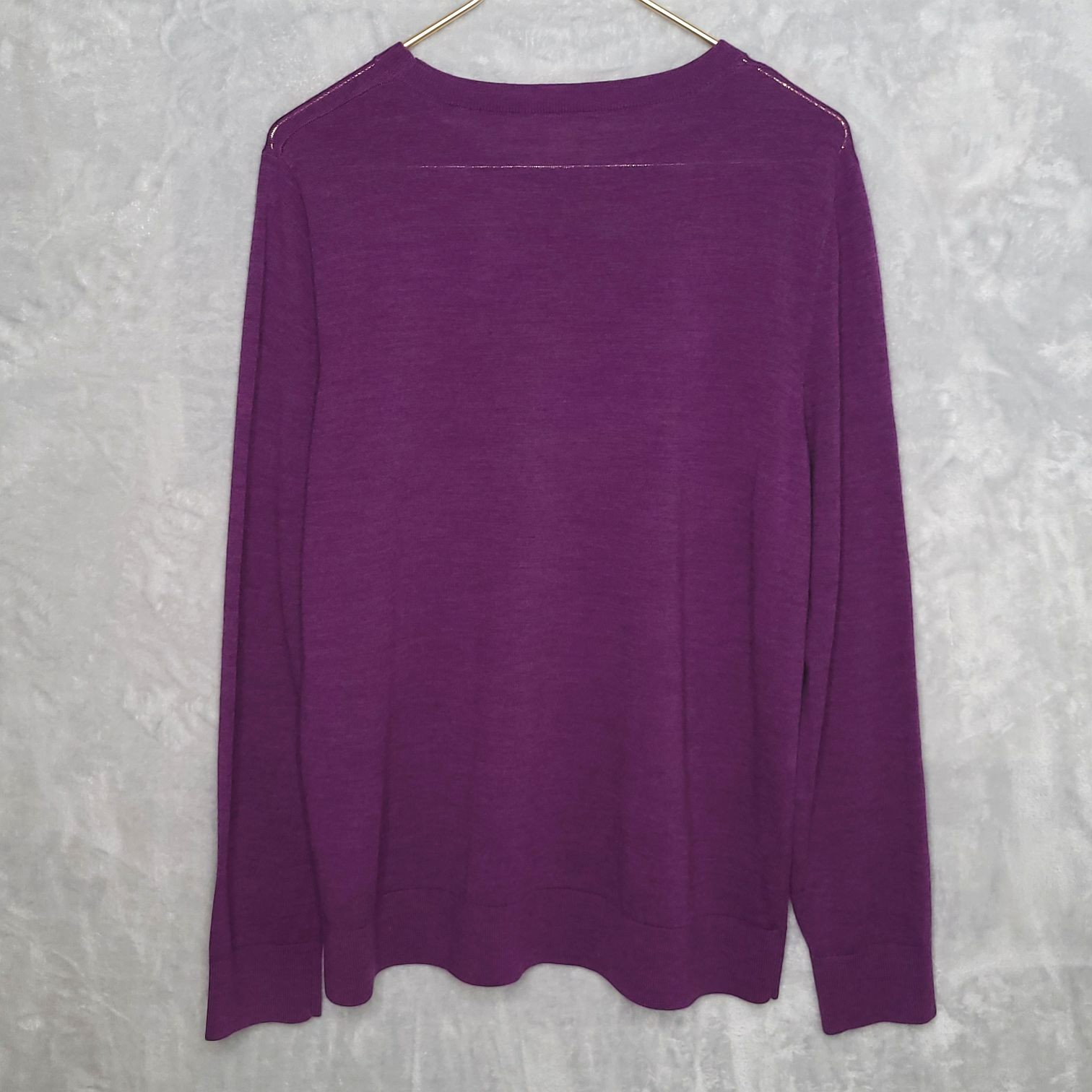 BANANA REPUBLIC Purple Fine Merino Wool Sweater Size XL Crew Neck Natural Fibers