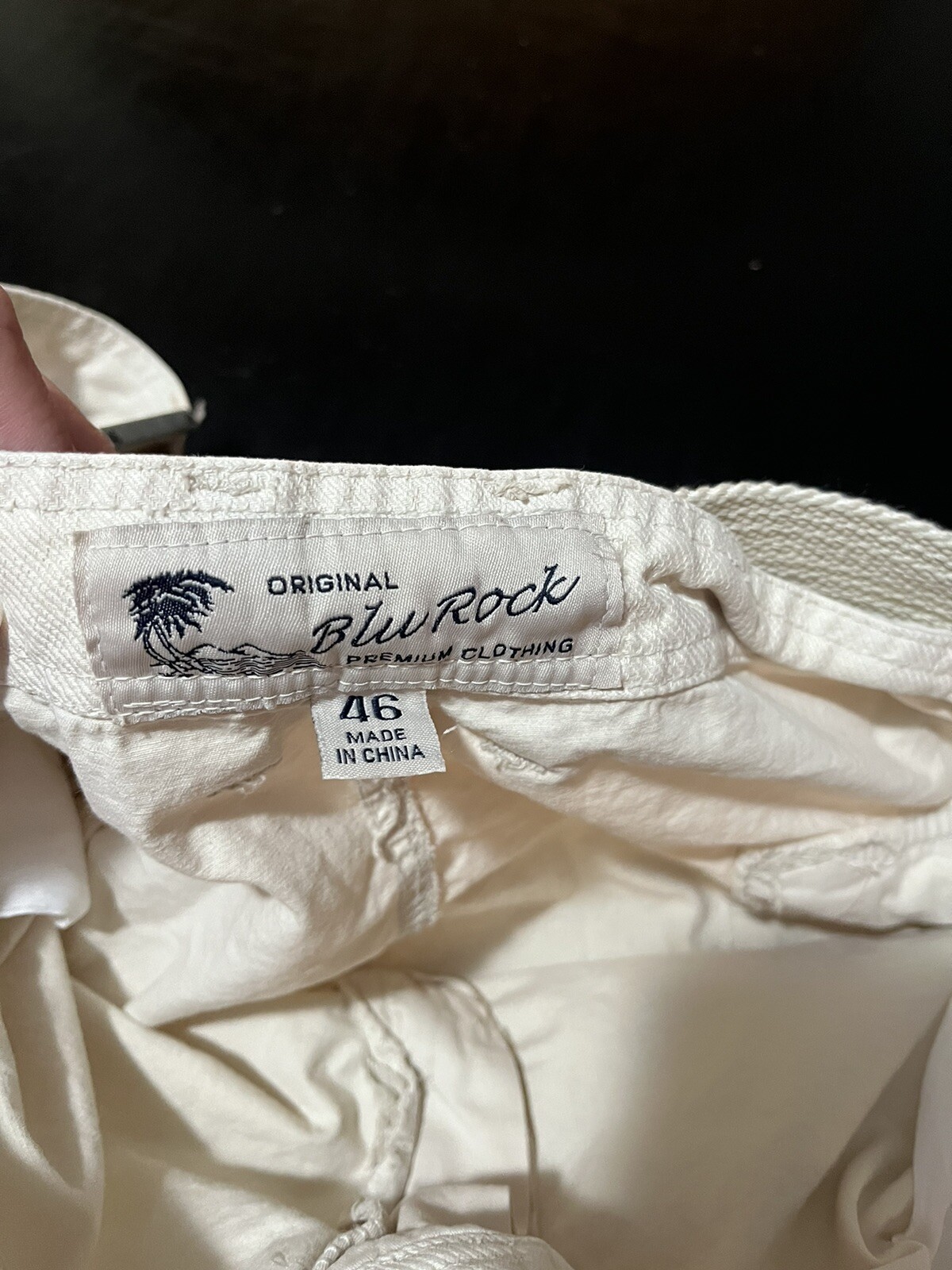 BLU ROCK MEN’S PREMIUM UTILITY 11″ CARGO SHORTS STONE SZ 46 BELTED NWT’S