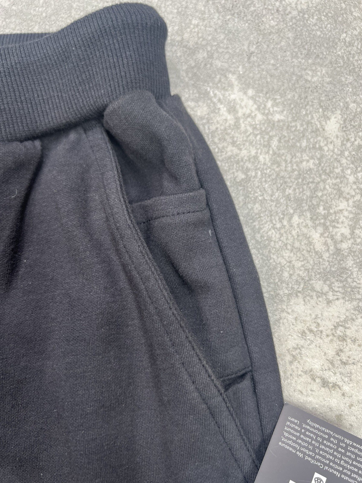 NEW – 686 Men’s Everywhere Double Knit Performance Shorts Black – Fleece – XL