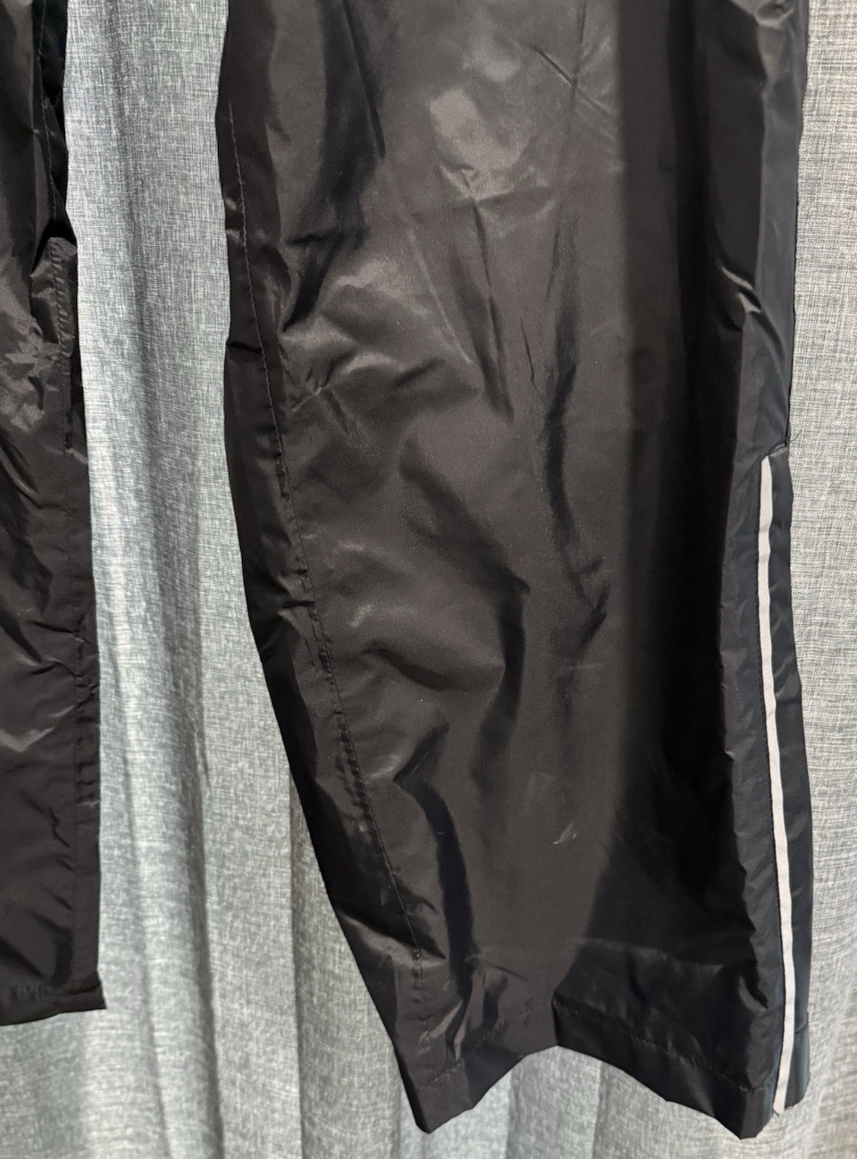 33000 ft Mens XL Black Adj. Ankle Zip Drawstring Waterproof Pants Zip Pock NWT