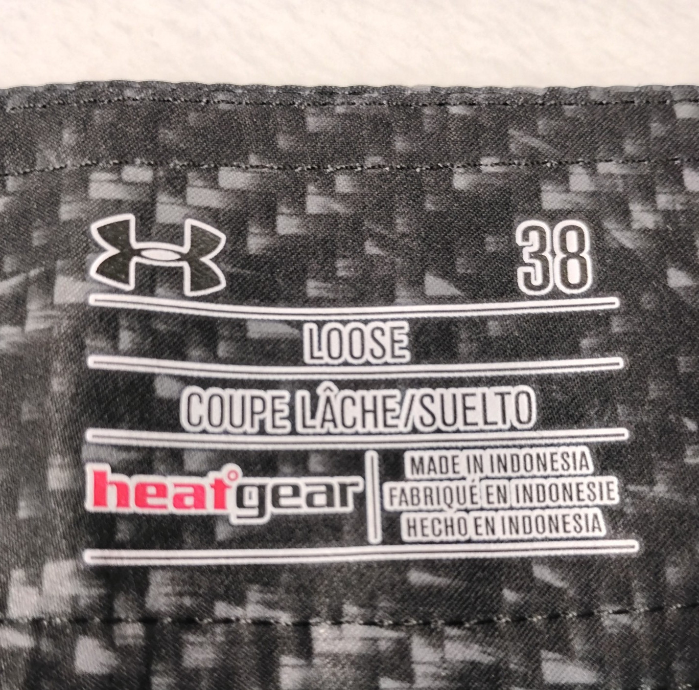 Under Armour Storm Board Shorts Mens 38 Reblek Black HeatGear Loose Swim Trunks