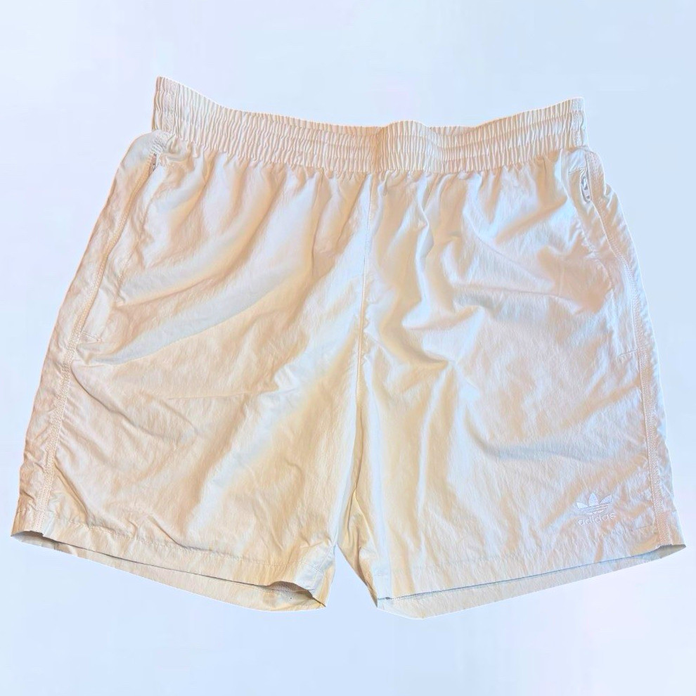 NWT Adidas Originals Essentials Woven Shorts Mens Size M Wonder White JX3905