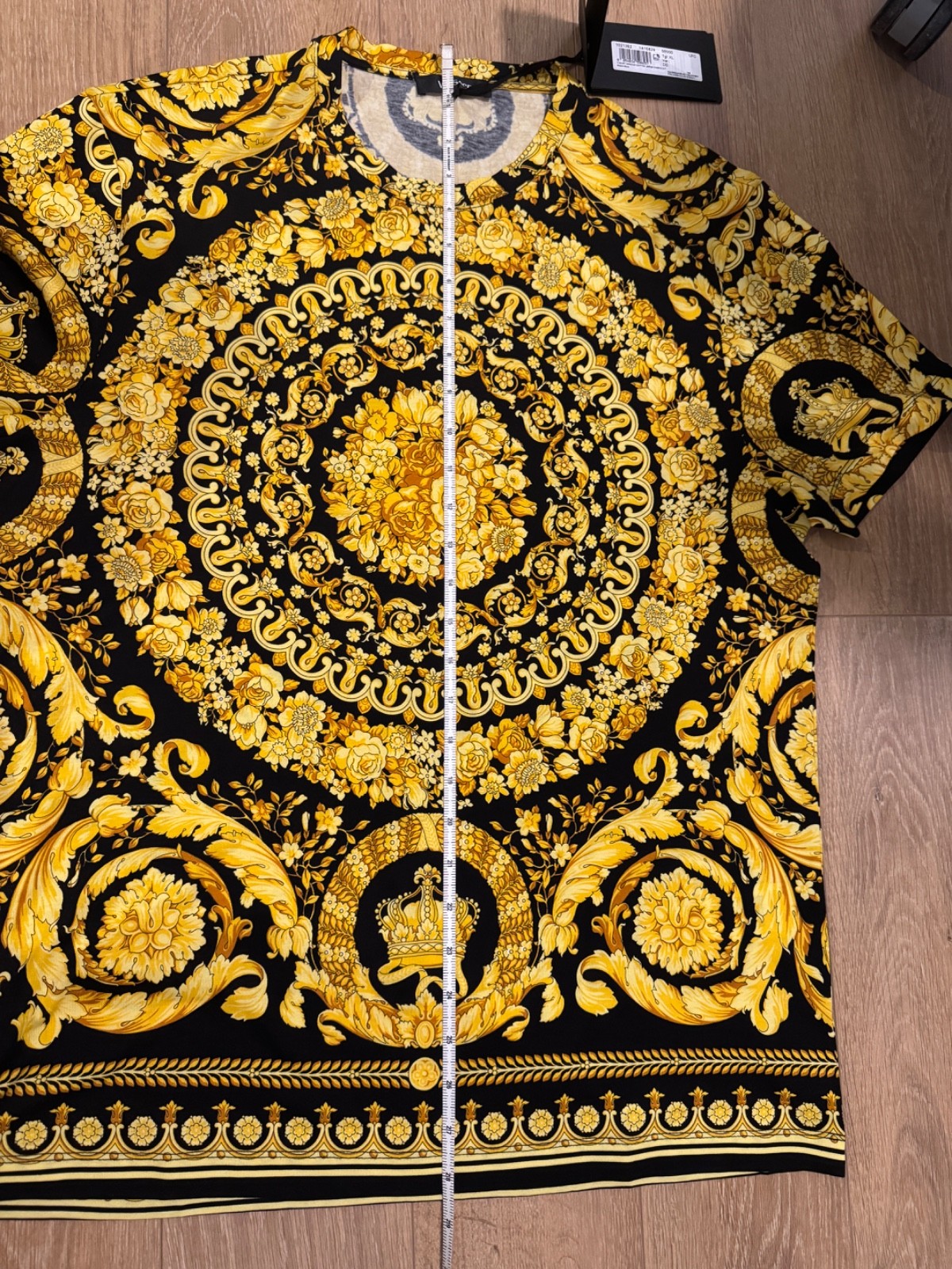 AUTHENTIC new VERSACE Baroque slim fit T-shrit for Men XL but fits like L