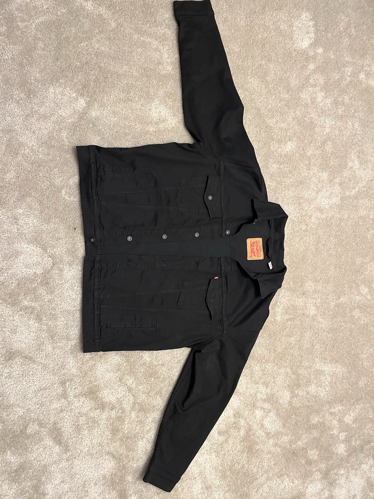 : Levi’s Men’s Black Denim Trucker Jacket Size 2XL Excellent Condition.