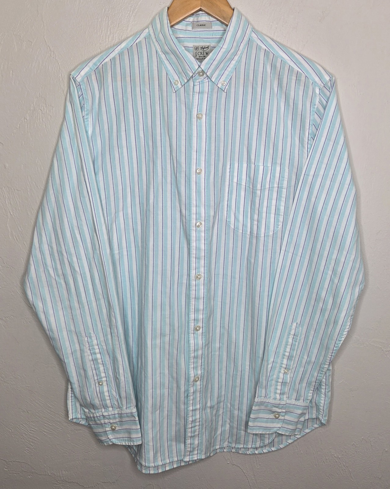 *NEW w/Tags J.Crew Men’s Size Medium Broken-In Oxford Shirt Striped Blue White