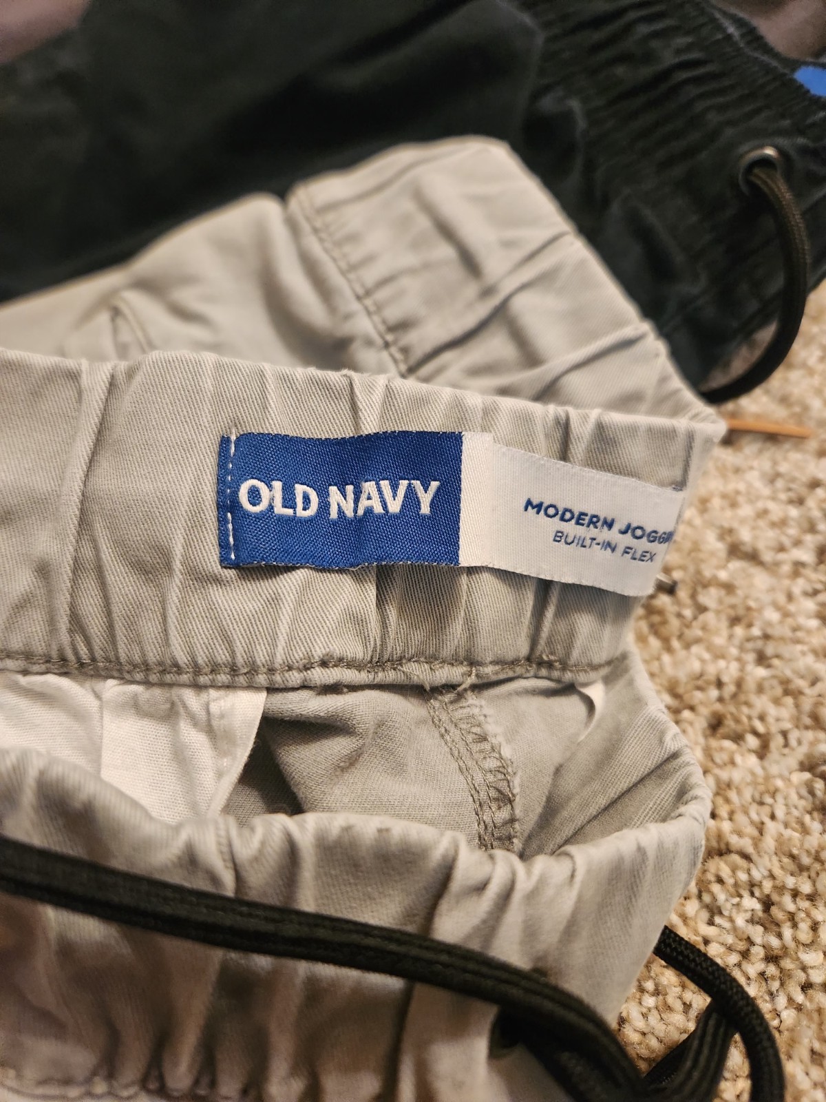 Old Navy Modern Jogger Pants Men’s – Light Gray, Black, Charcoal – Small