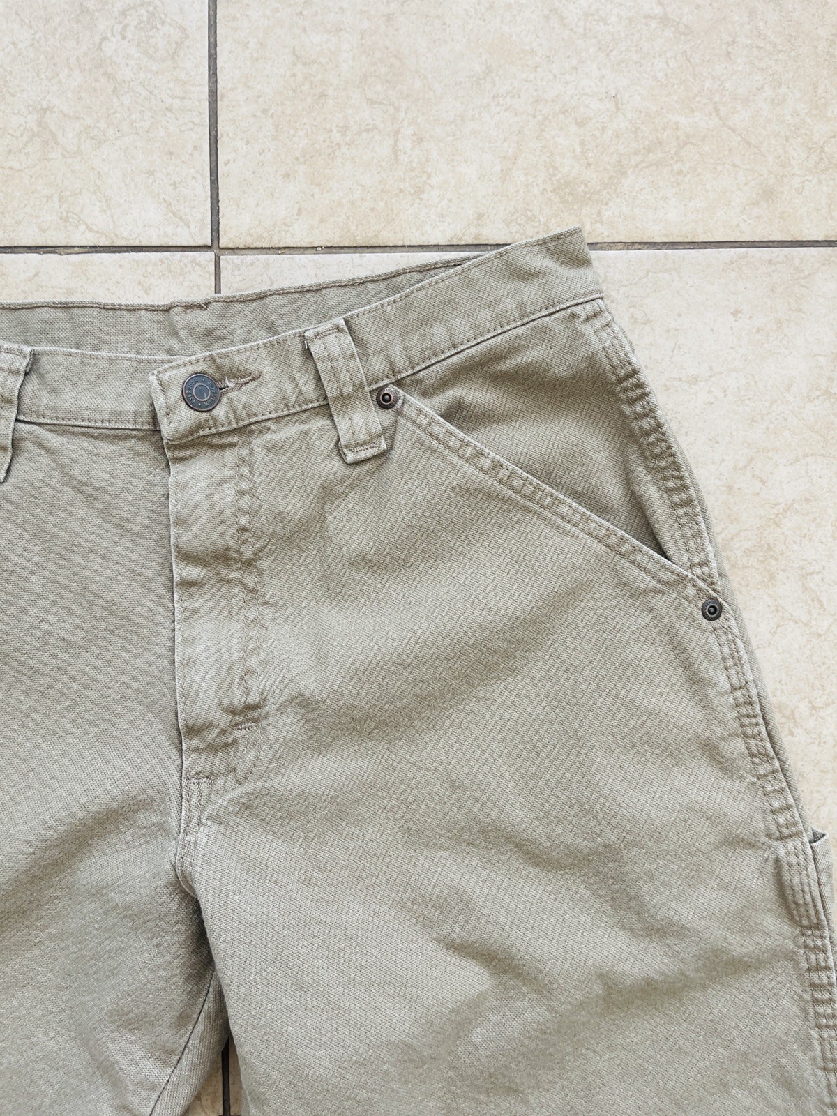 Wrangler 1094LXWCK Carpenter Pants Men’s (30×30) Tan Work Utility Denim Beige