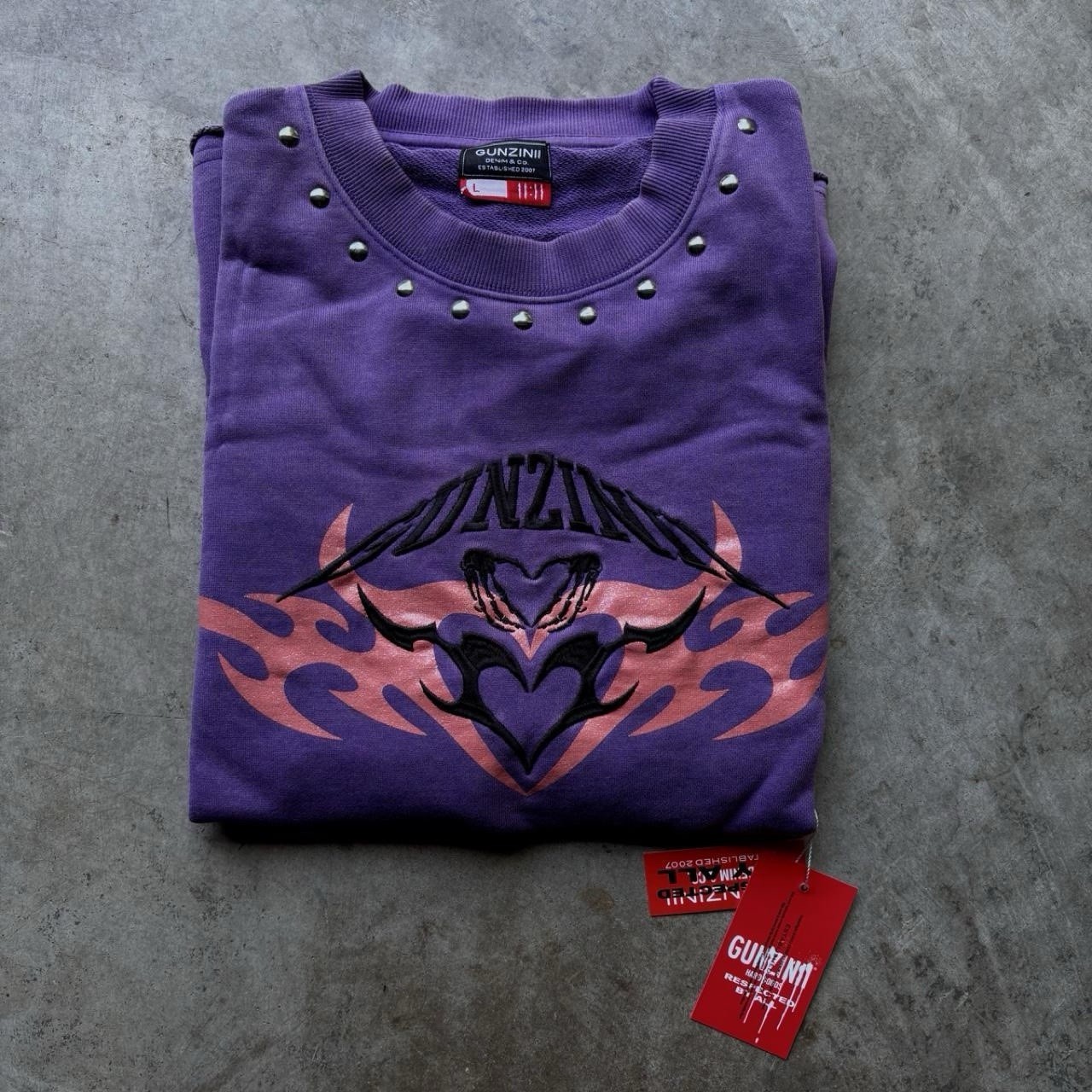 Brand new Heavy weight Y2K Gunzinii Purple Studded T-shirt
