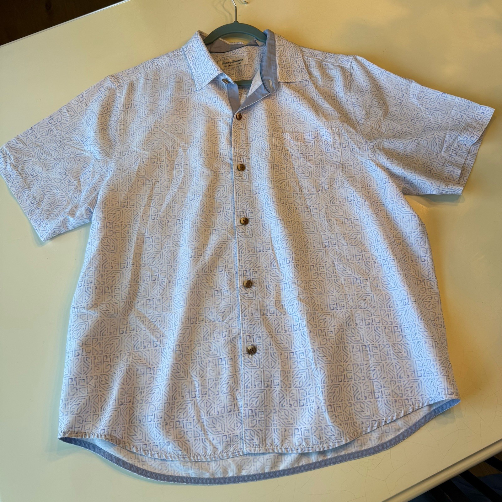 Tommy Bahama The Coconut Point Island Zone Mens XL Blue Hawaiian Tencel