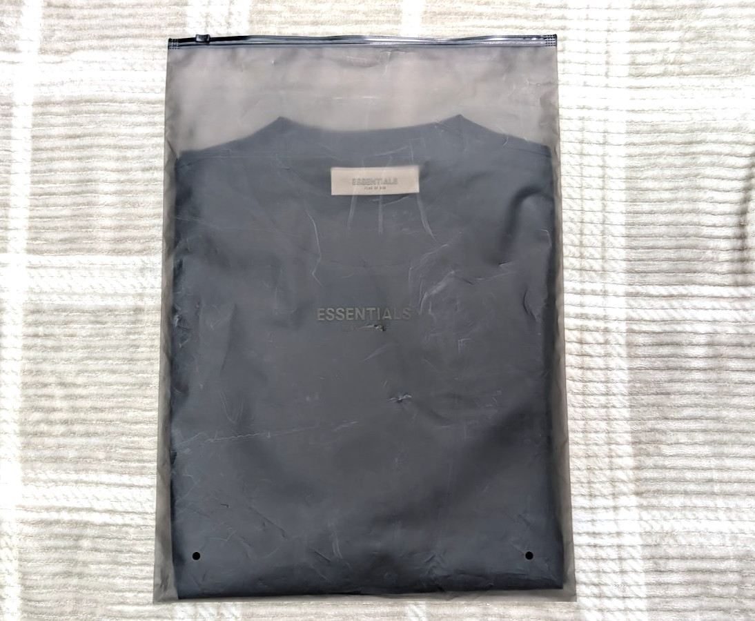 Fear of God Essentials Tee Stretch Limo Men’s S Oversized T-Shirt NWT SS22