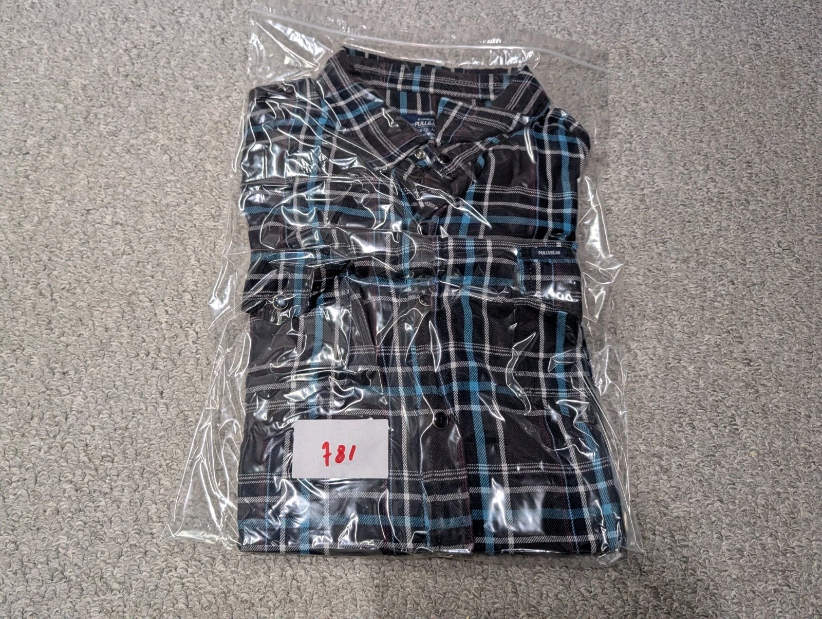 Pull & Bear Men’s Grey Blue Plaid Flannel Worker Snap Button Shirt L