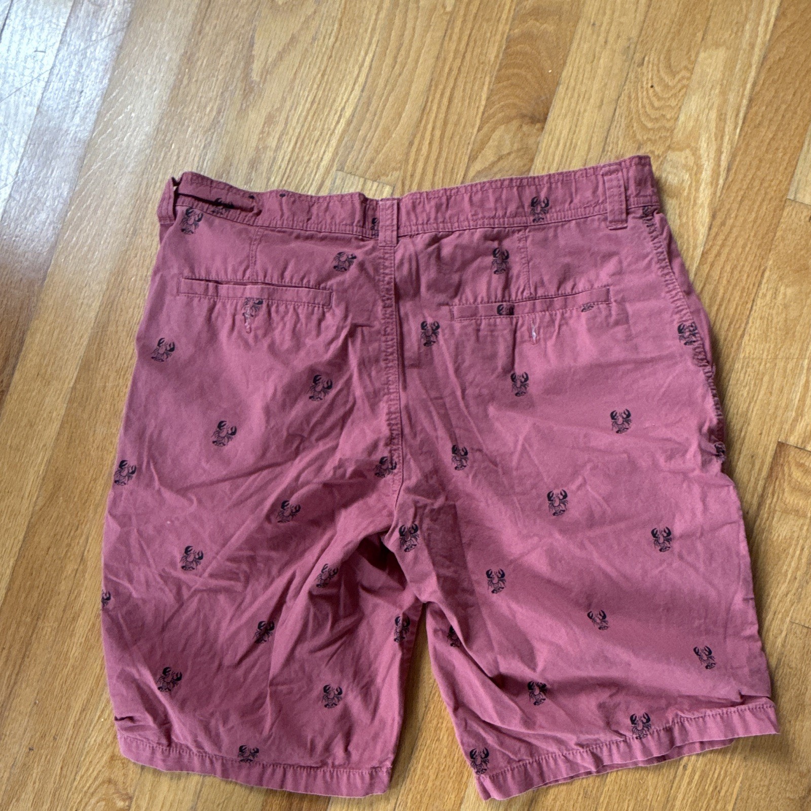 Cargo Surplus Men’s Red Crab All-Over Print Cotton Chino Shorts w/ Pockets