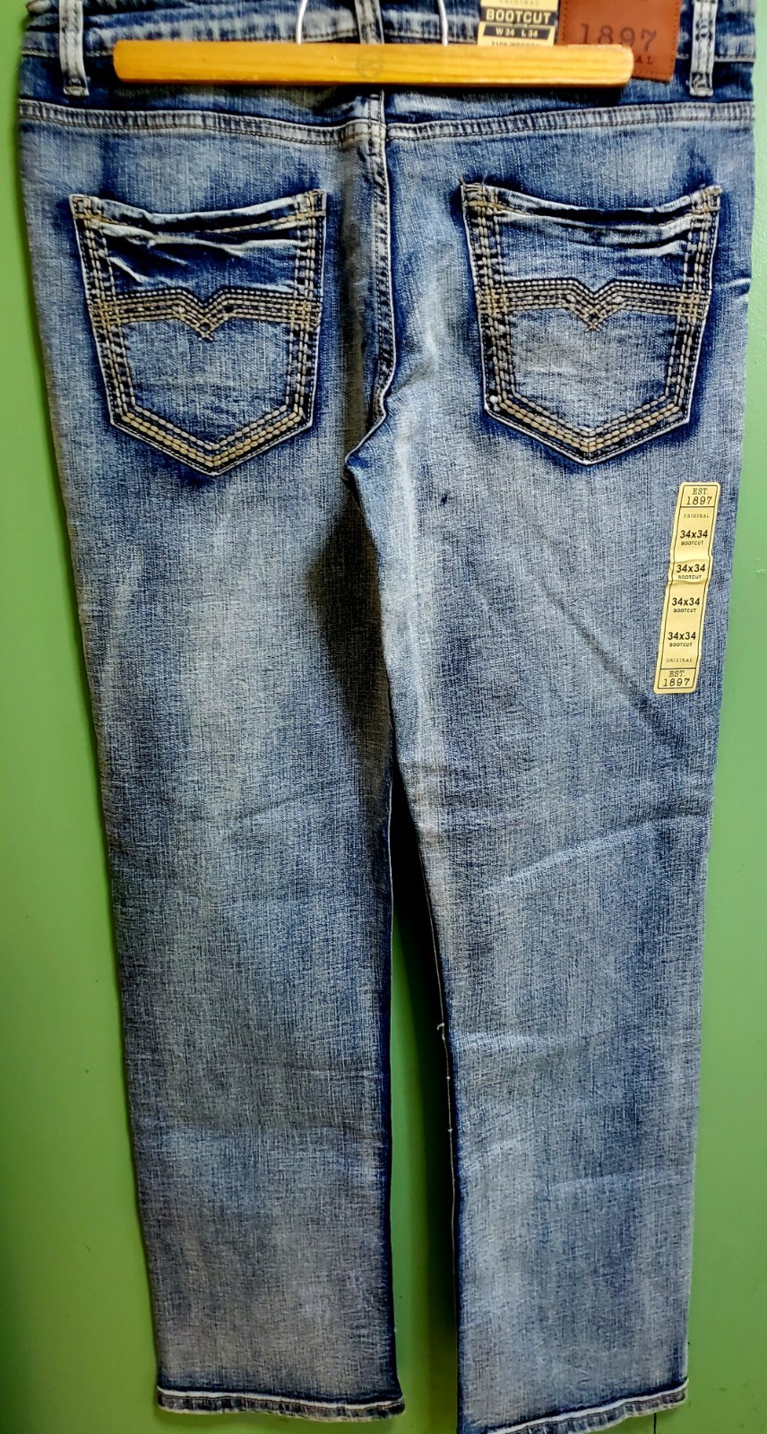 1897 NWT Men’s Weston Bootcut jeans size 34×34