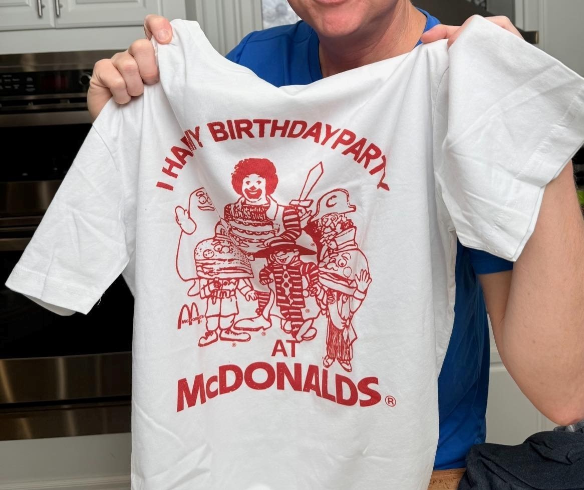 I Had my Birthday Party at Mcdonald’s 2025 T-Shirt