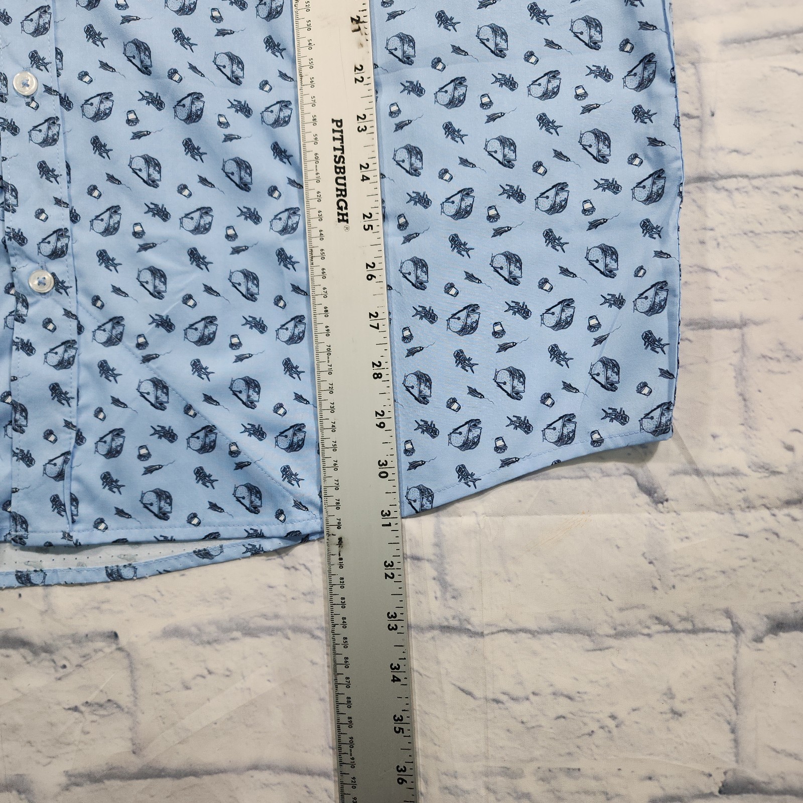 HUK Shirt MENS SIZE XL Tide Point Printed Blue Button Fishing Quick Dry UPF 30