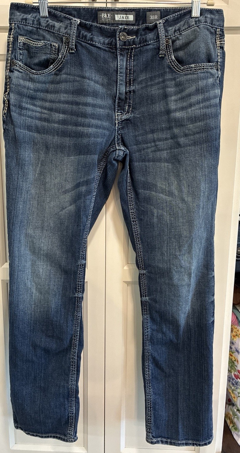 BKE Buckle Straight Leg Jake Denim Mid Rise Jeans Accent Stitching Size 38R