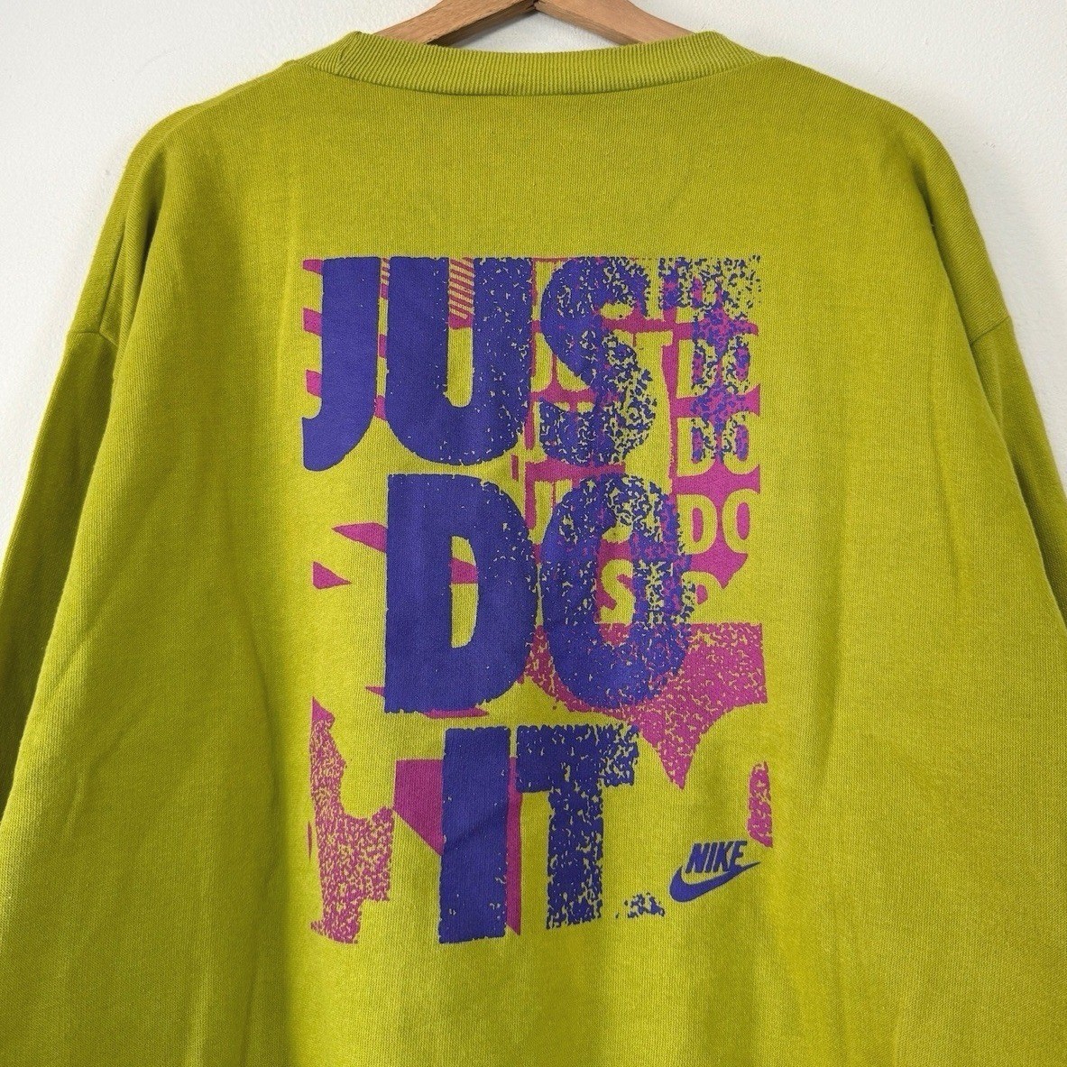 Vintage 90’s Nike Just Do It Swoosh Green Sweatshirt – Medium