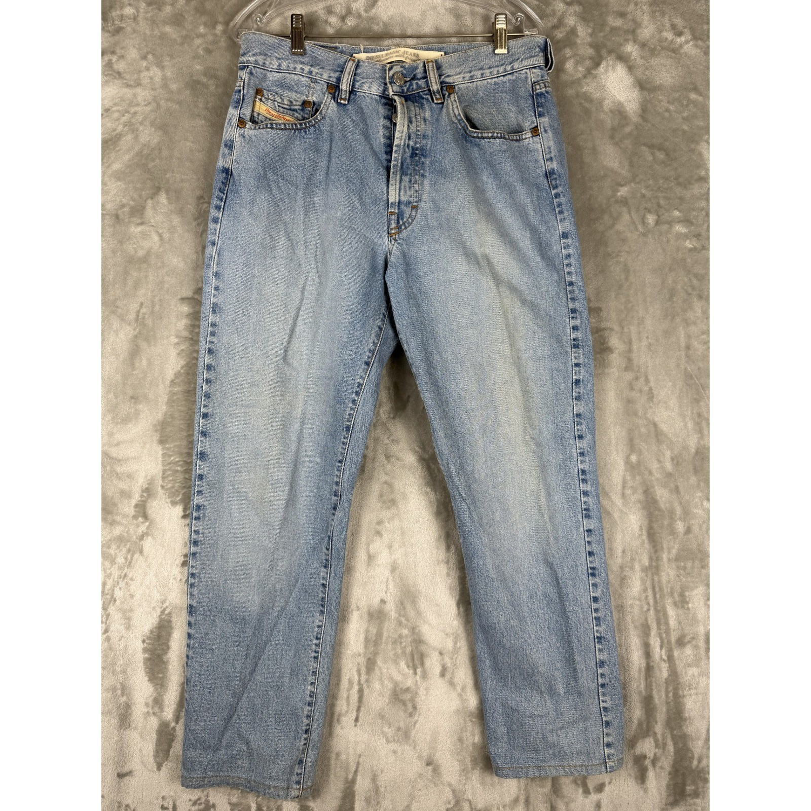 VTG Diesel Jeans Mens 33 Light Wash Straight Leg Cotton Denim Casual Everyday