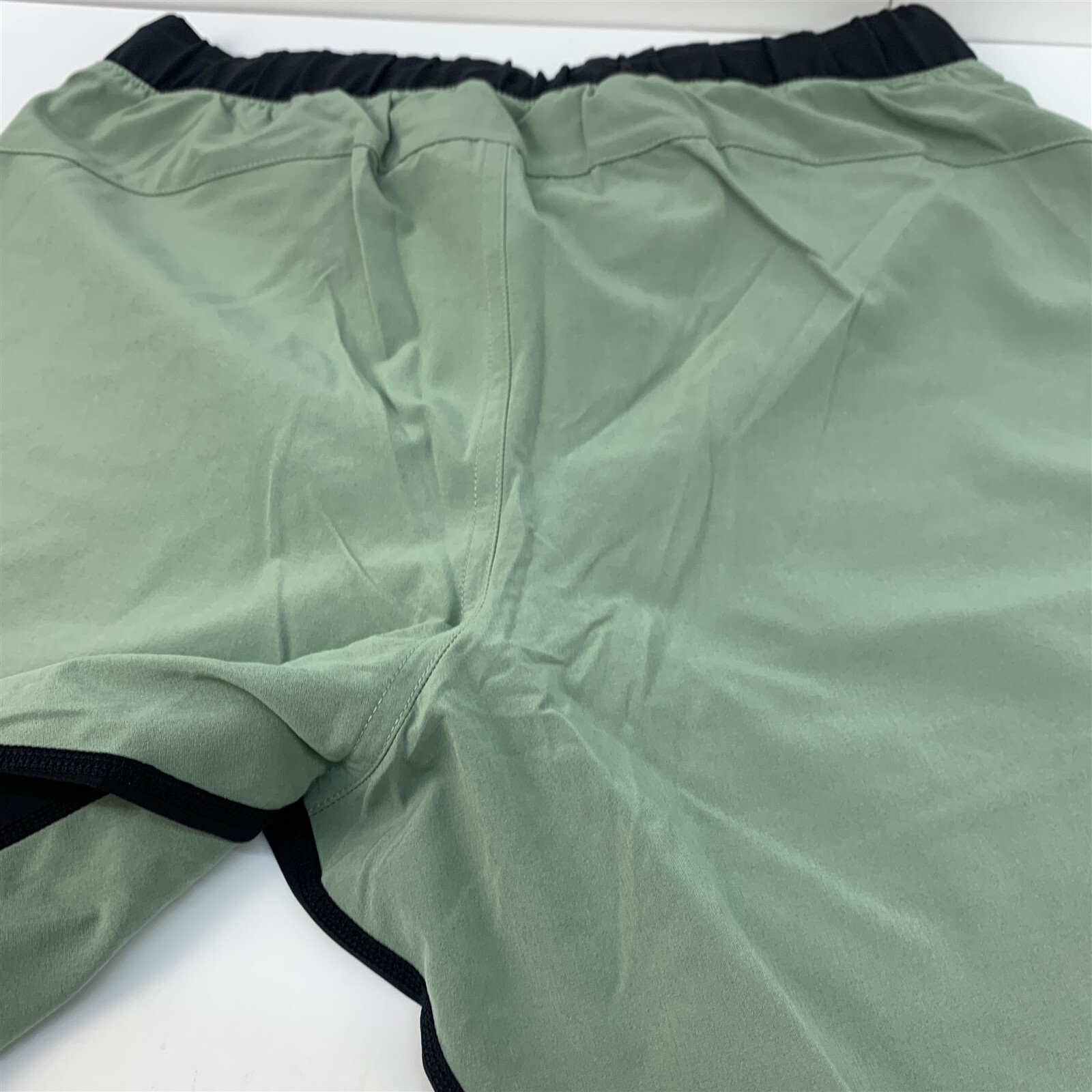 Ten Thousand Fight Short 7″ Lined TTSH008