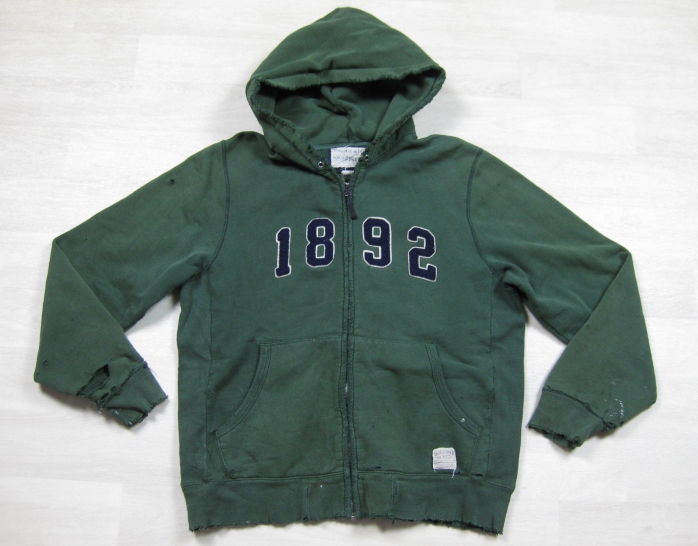 Vintage Y2K ABERCROMBIE & FITCH Hoodie Full Zip Men’s (S) THRASHED Opaque Print