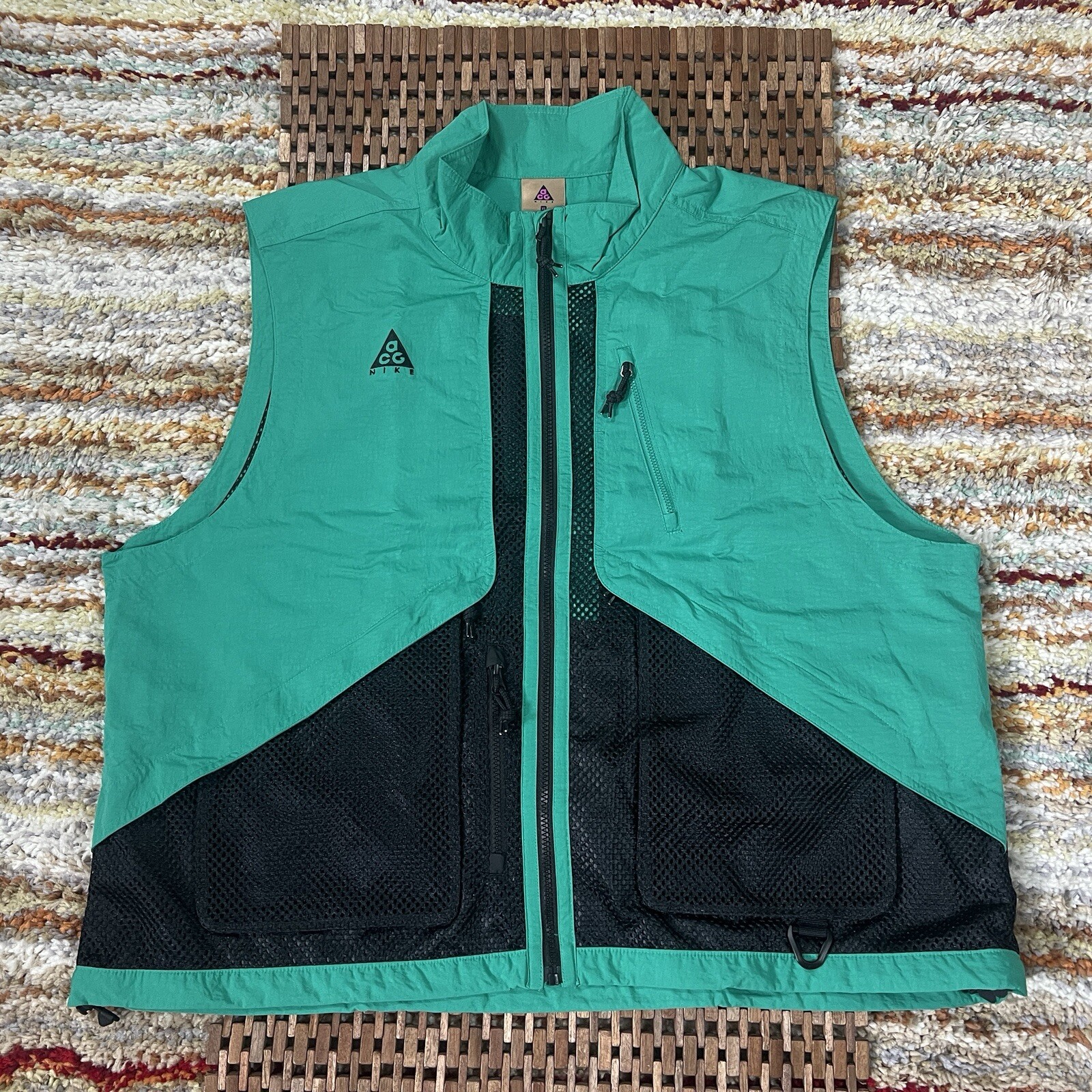 Nike ACG Multi Pocket Utility Vest Full Zip Forest Green Black Men’s Size XL