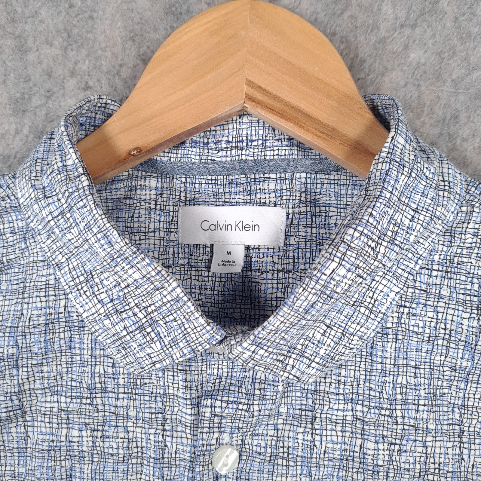 Calvin Klein Shirt Mens Medium Blue White Black Smart Casual Preppy USA Top