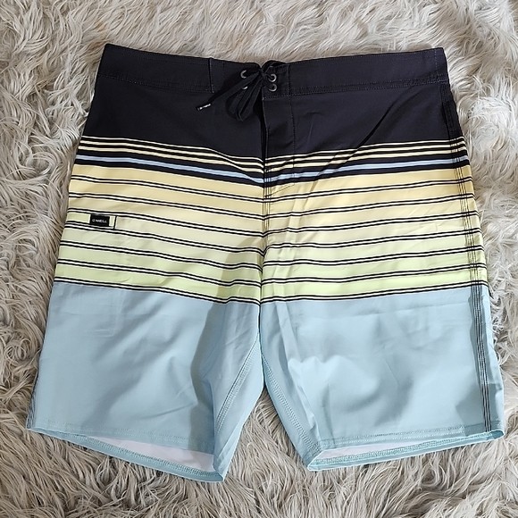 O Neill Men’s 20″ Outseam 4-Way Stretch Boardshort