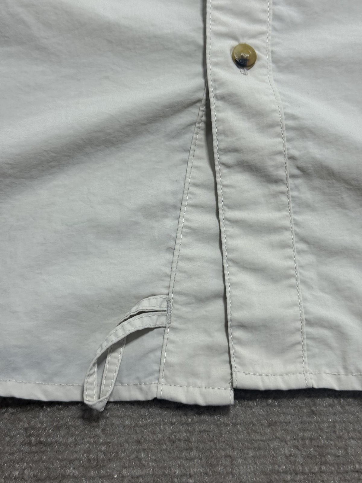 Hook & Tackle Shirt Mens 2XL Beige Vented Fishing Mesh Pockets Safari MO1005L