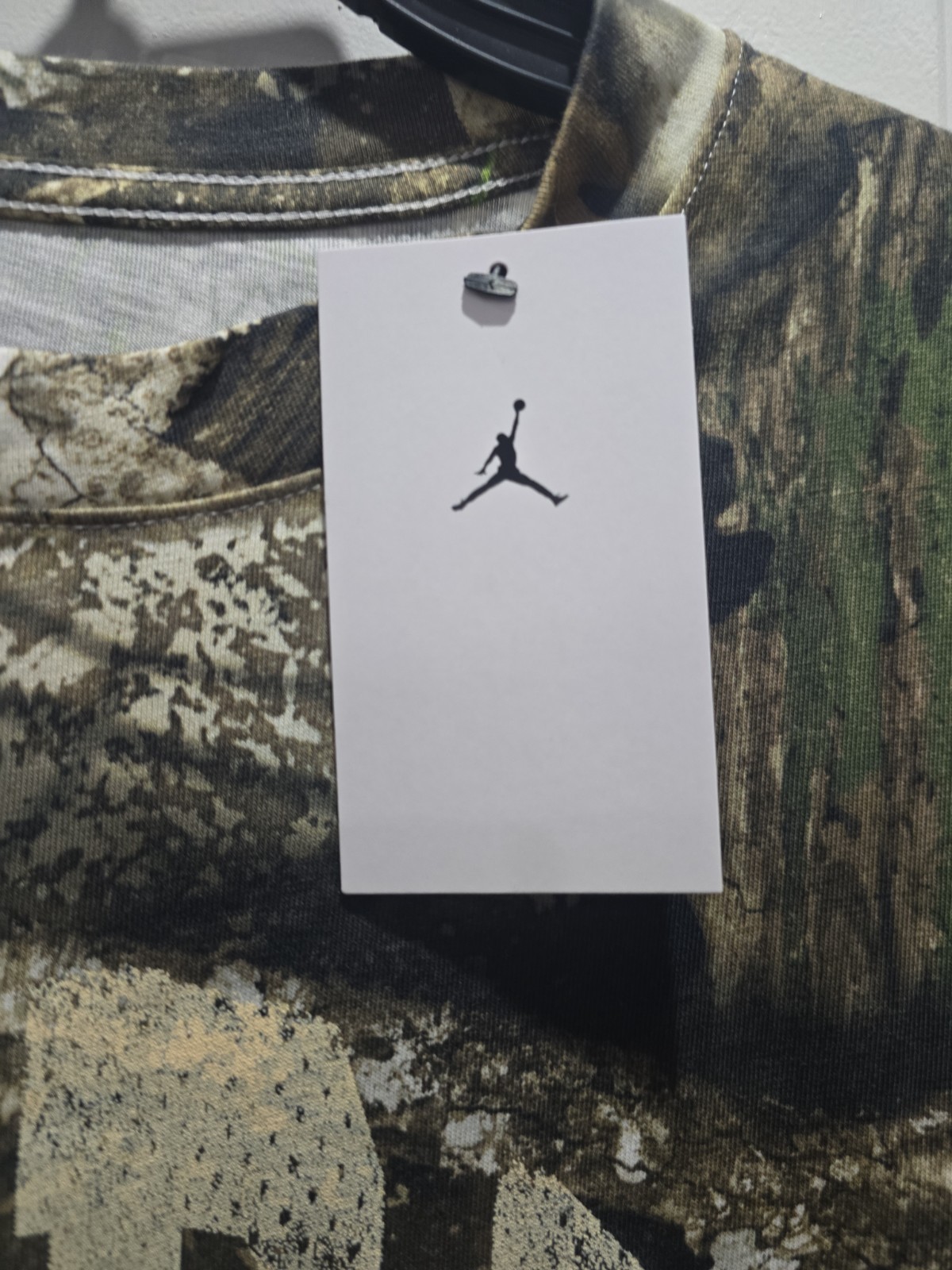 Air Jordan Dri-FIT Realtree APX Diamond Camo Shirt And Shorts Set Men’s Medium