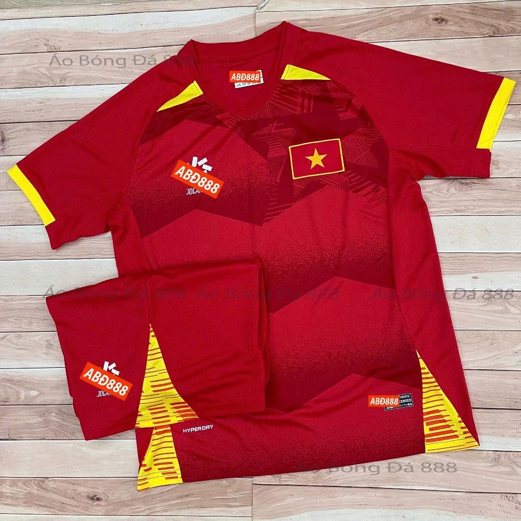 VIETNAM NATIONAL FOOTBALL TEAM SOCCER JERSEY AFC AFF 2026 Quang hai Dinh Bac LN4