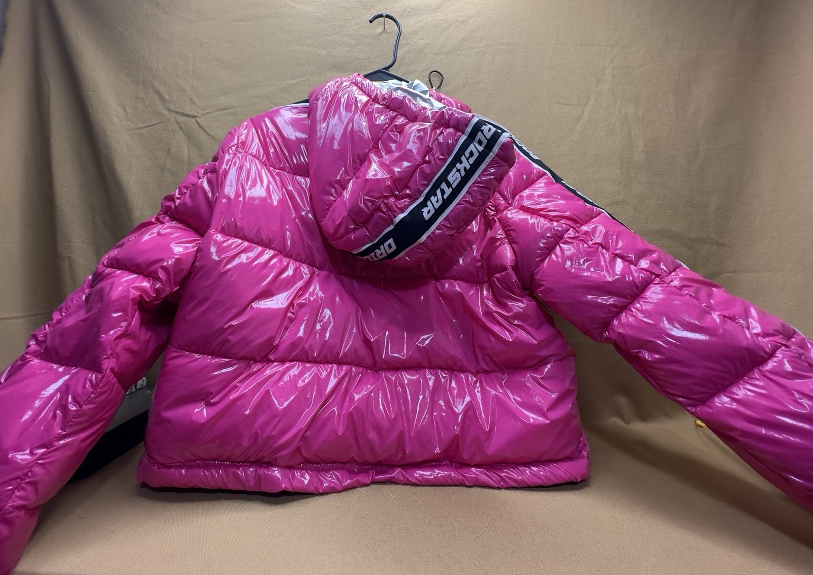 Rockstar Original Pink Hooded Puffer Jacket Zip Pockets Quilted Logo Short M