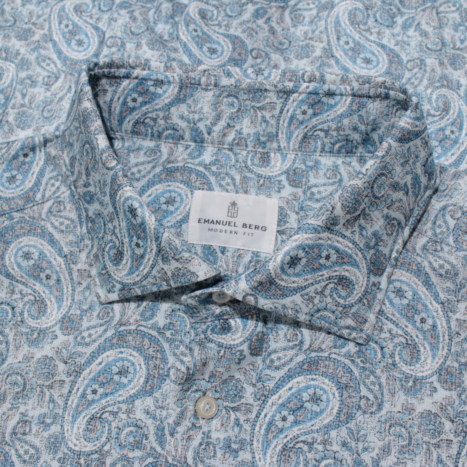 Emanuel Berg NWOT Casual Button Down Shirt Size 46 18 XXL in Blue Paisley Print