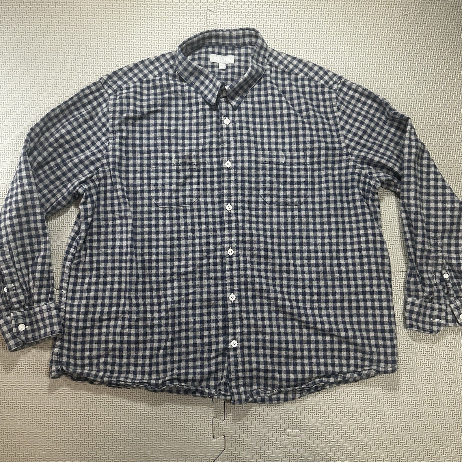 Ash & Erie Shirt Mens 2XL Gingham Flannel Button Up Long Sleeve Casual Soft Gray