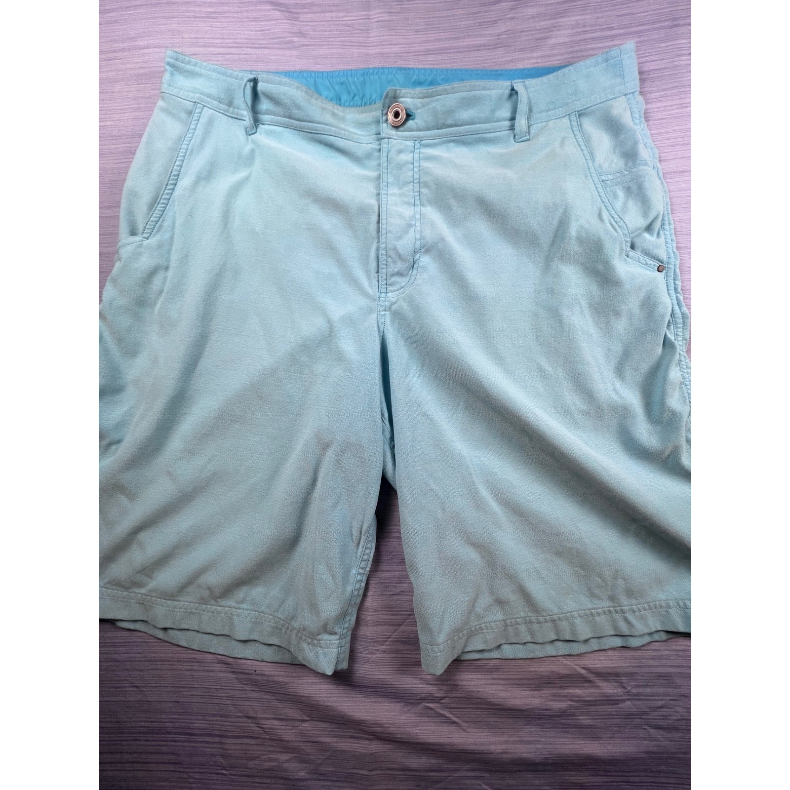 Lululemon Commission Shorts Mens 40 Light Blue Nylon Lycra Stretch Golf Athletic