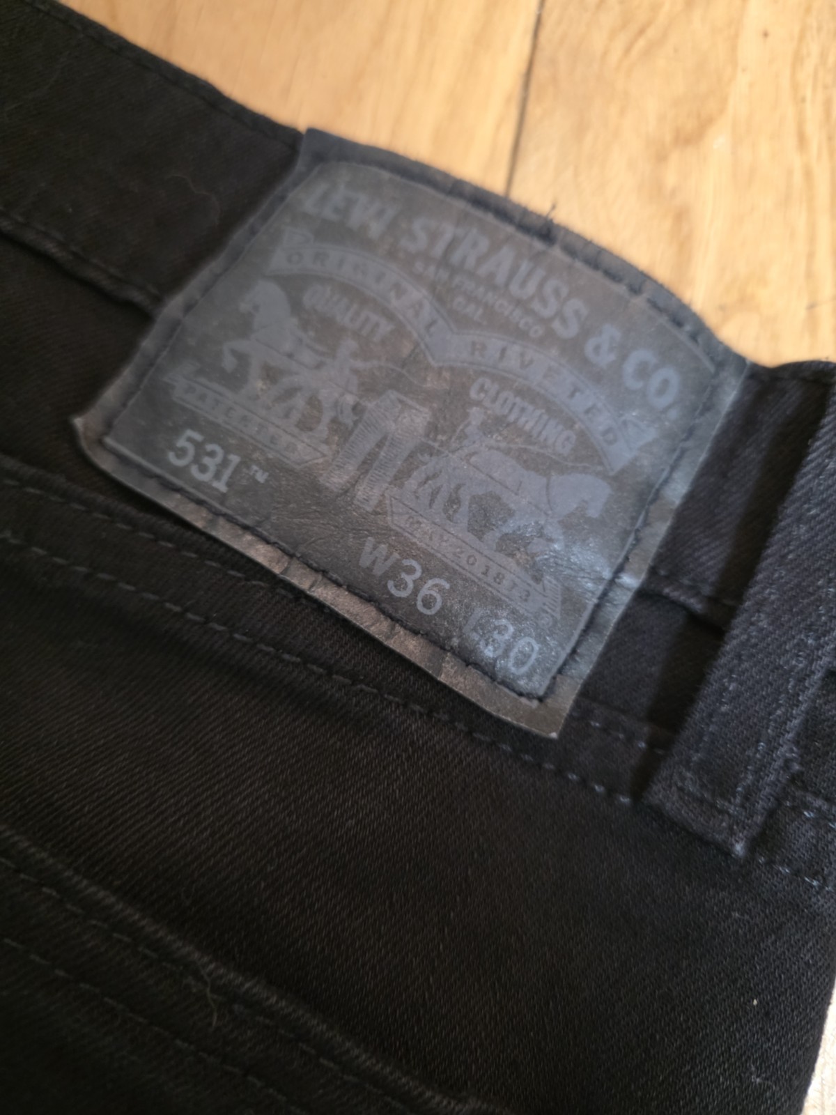 Levi’s 531 Black Stretch Athletic Slim Fit Denim Jeans Men’s 33 X 32
