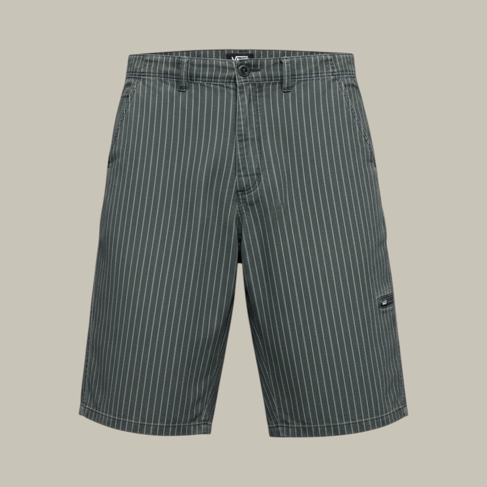 Vans Mens Pinstripe Cargo Shorts Faded Black Skater Punk Skull Buttons 36 Waist