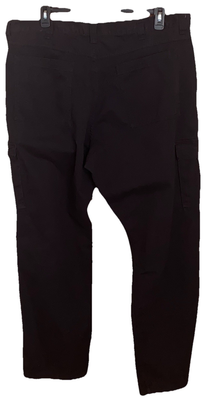 NWOT WRANGLER LEGACY MEN’S CARGO TWILL BLACK PANTS RELAXED FIT BOOT CUT 42/32