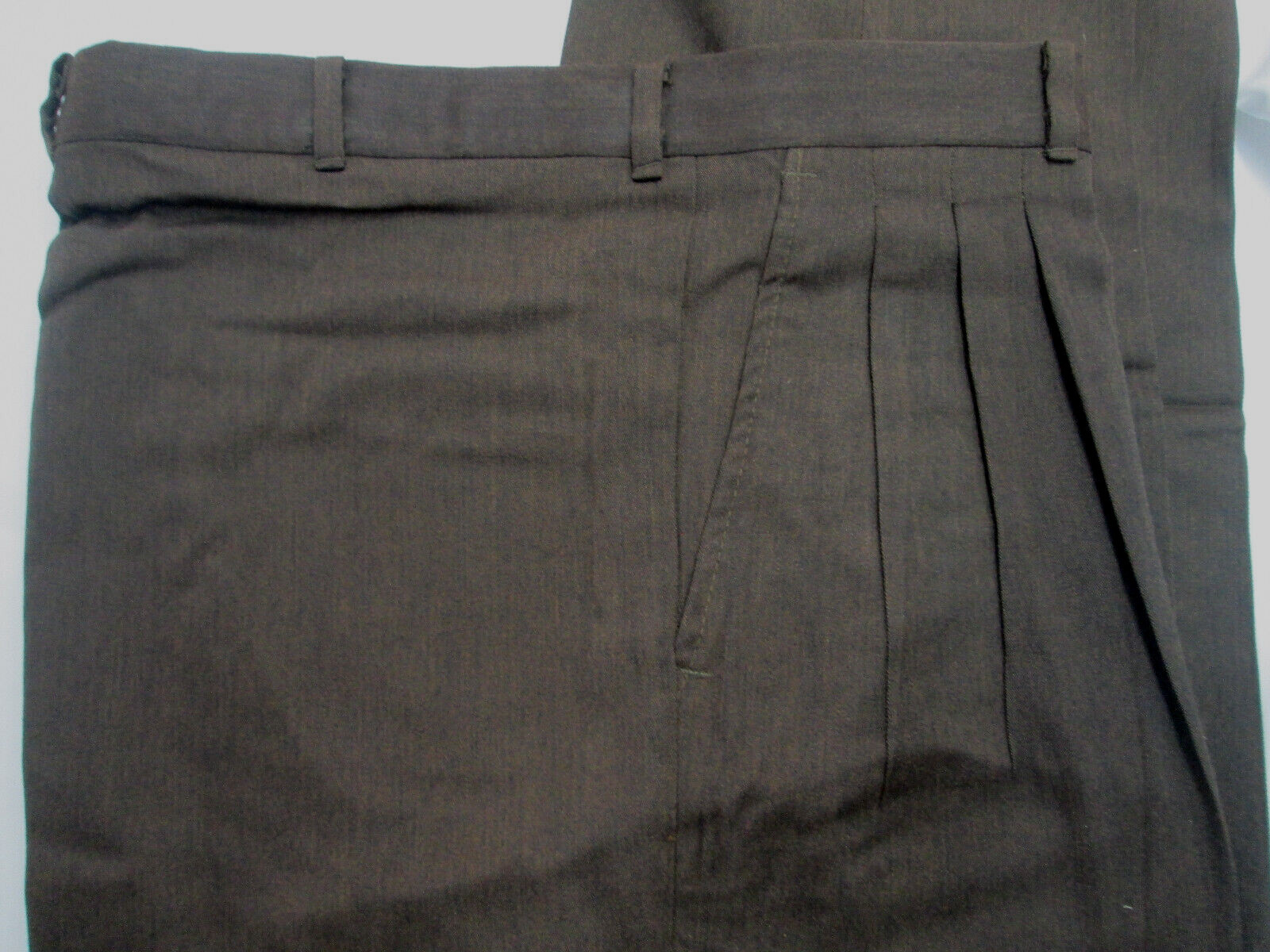 Mens pants executive pleated Brown 29 30 31 32 33 34 36 38 x 30 32 34 NEW