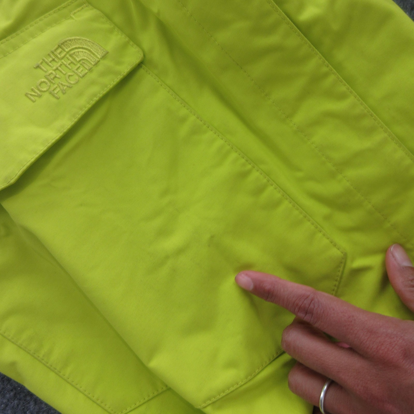 The North Face HyVent Snow Pants Mens Medium 35×31 Neon Green Ski Snowboard