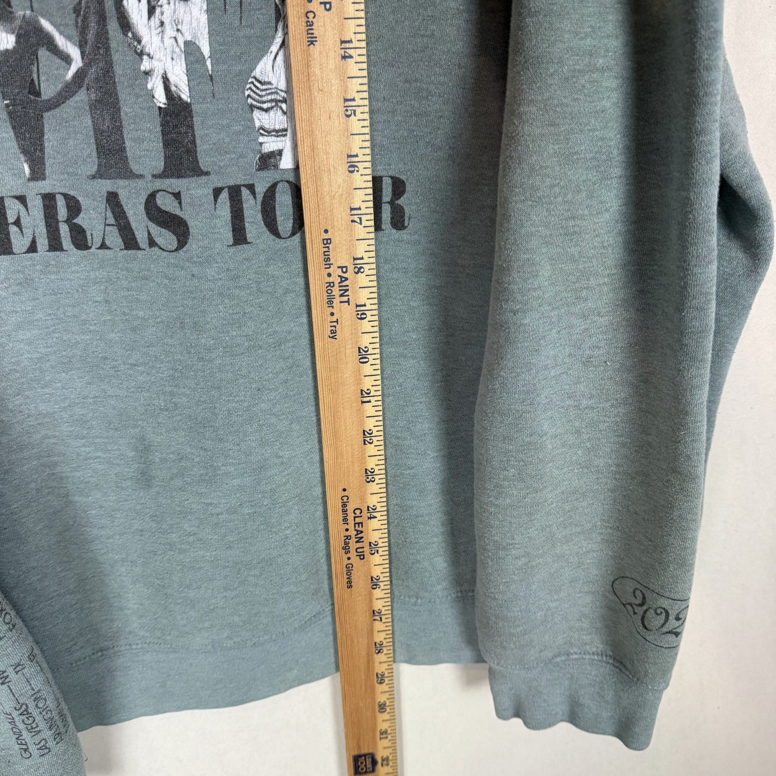 Taylor Swift The Eras Tour Sweatshirt Mens 2XL Sage Graphic Fleece Long Sleeve