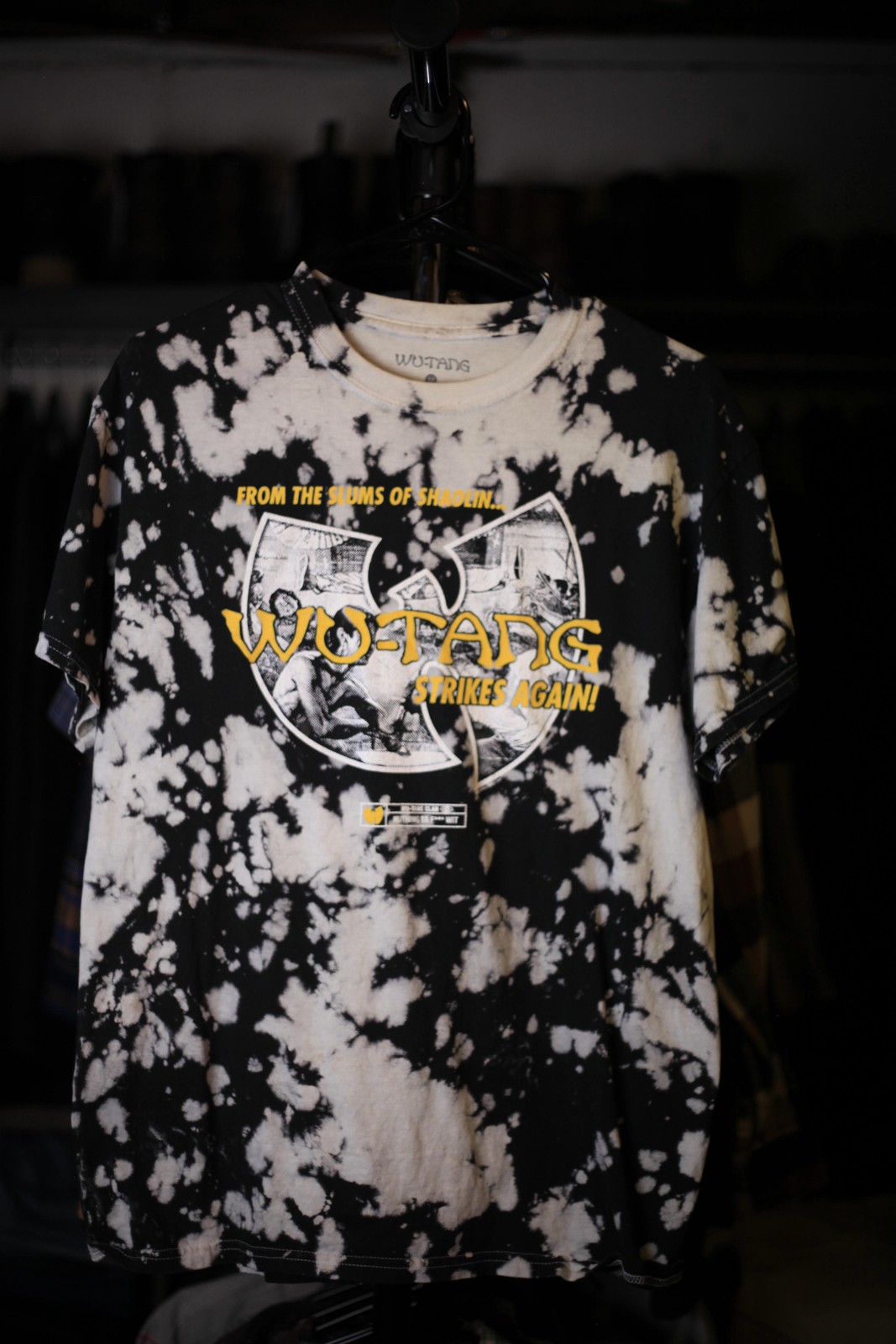 Wu-Tang Clan T-Shirt Size Medium Strikes Again Bleach Splatter Dye Black White H