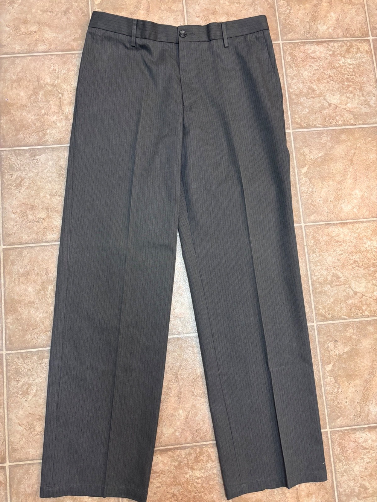 Dockers Mens Grey Pinstriped Trousers Size 33×32