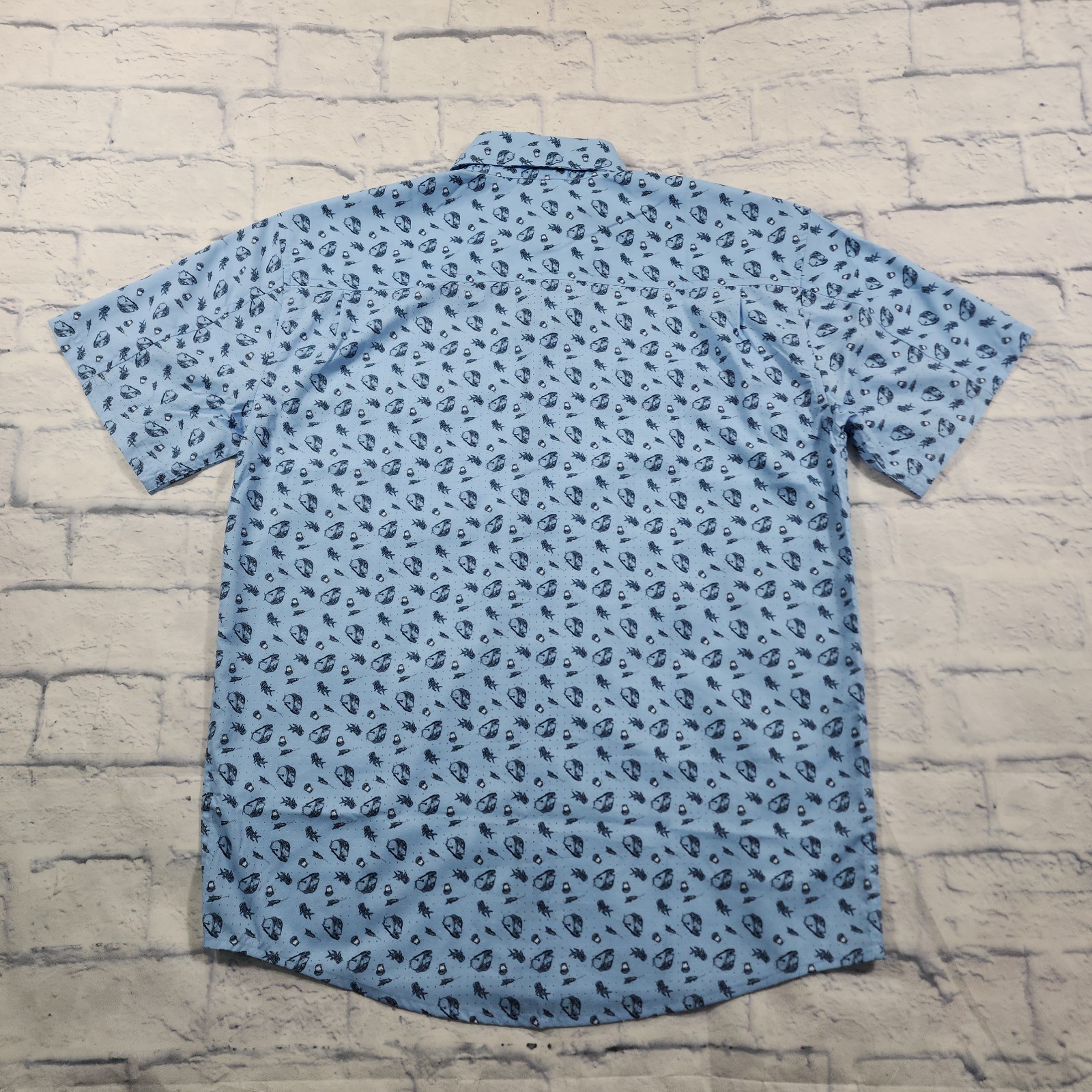 HUK Shirt MENS SIZE XL Tide Point Printed Blue Button Fishing Quick Dry UPF 30