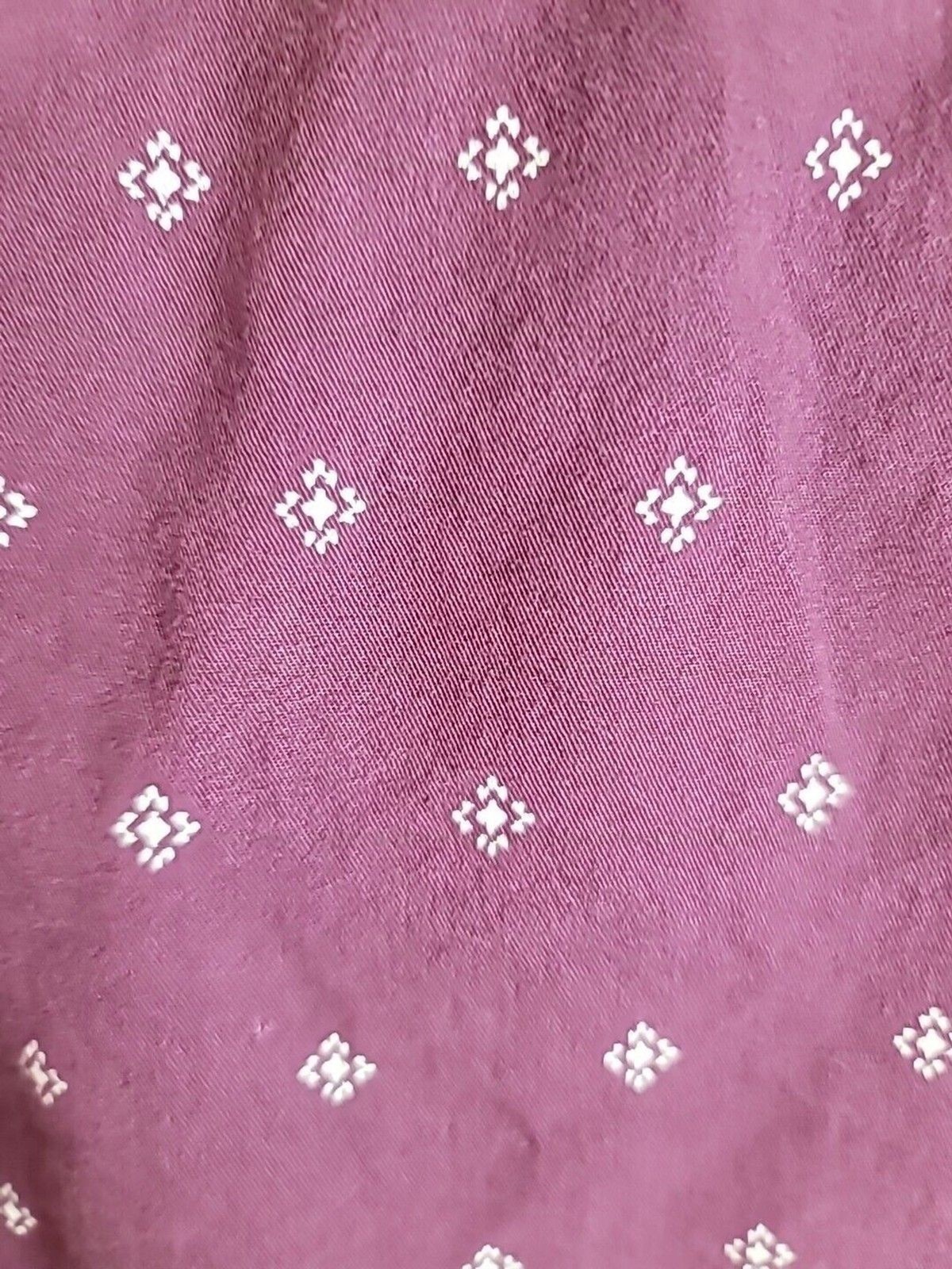 American Eagle Mens Button Up Shirt M Plum Geometric Print 100% Cotton LS