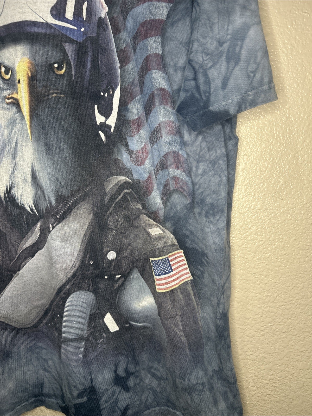 The Mountain Manimals Shirt Blue Tie Dye Eagle Fighter Pilot Patriotic USA M