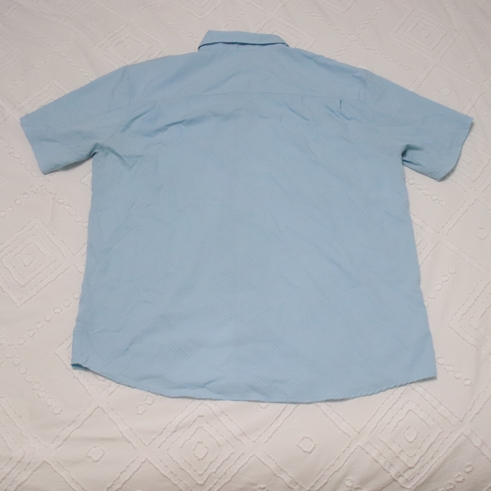 HUK Tide Point Shirt Mens XL Blue Short Sleeve Fishing Vented Performance