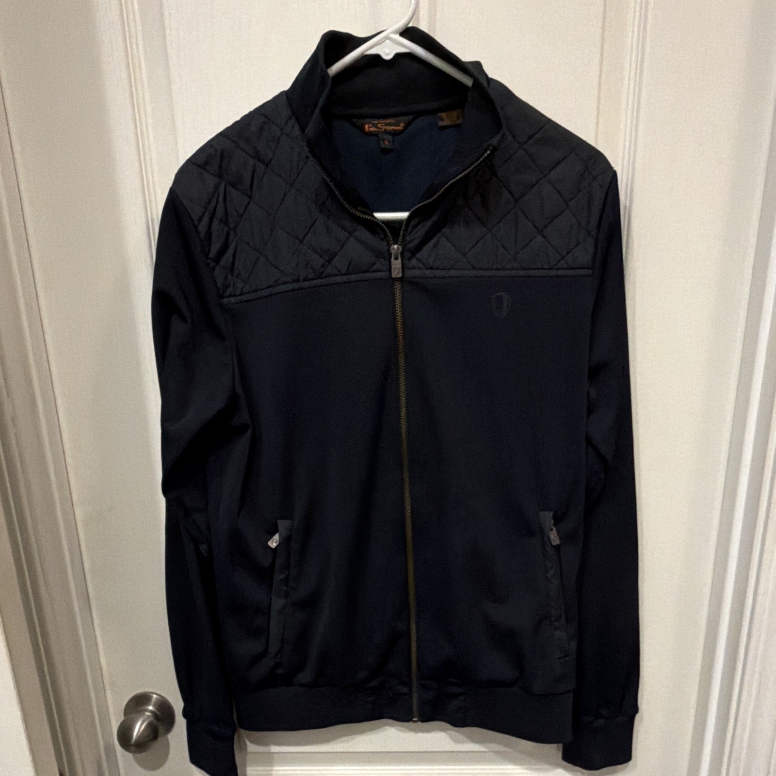 Men’s Black Full Zip Short Jacket, Quilted Yoke/Shoulder Panels, Stand-Up
