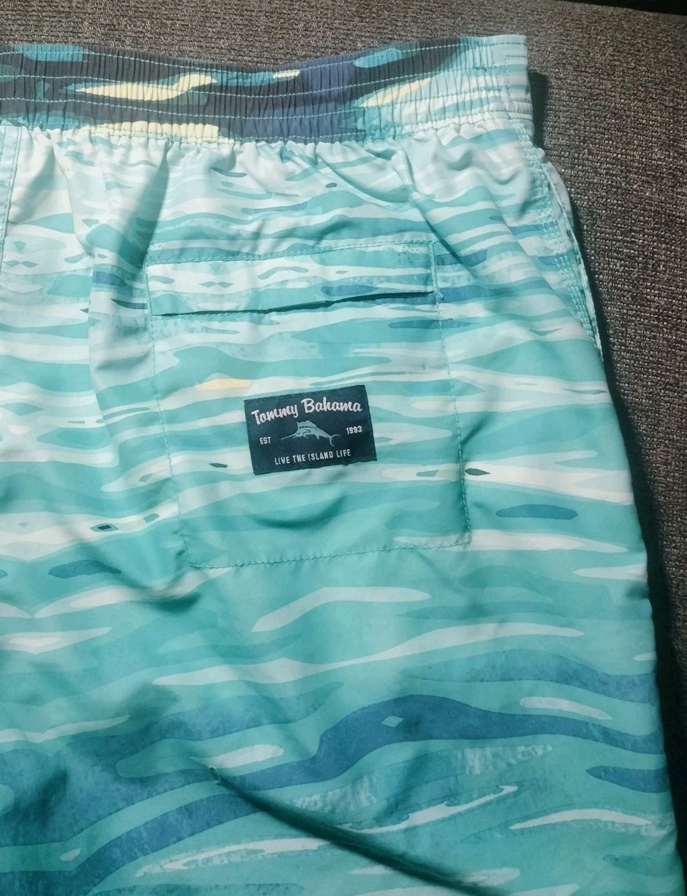 Tommy Bahama Swim Trunks Men XXL Blue Yellow Wave Aquatic AOP Marlin Logo