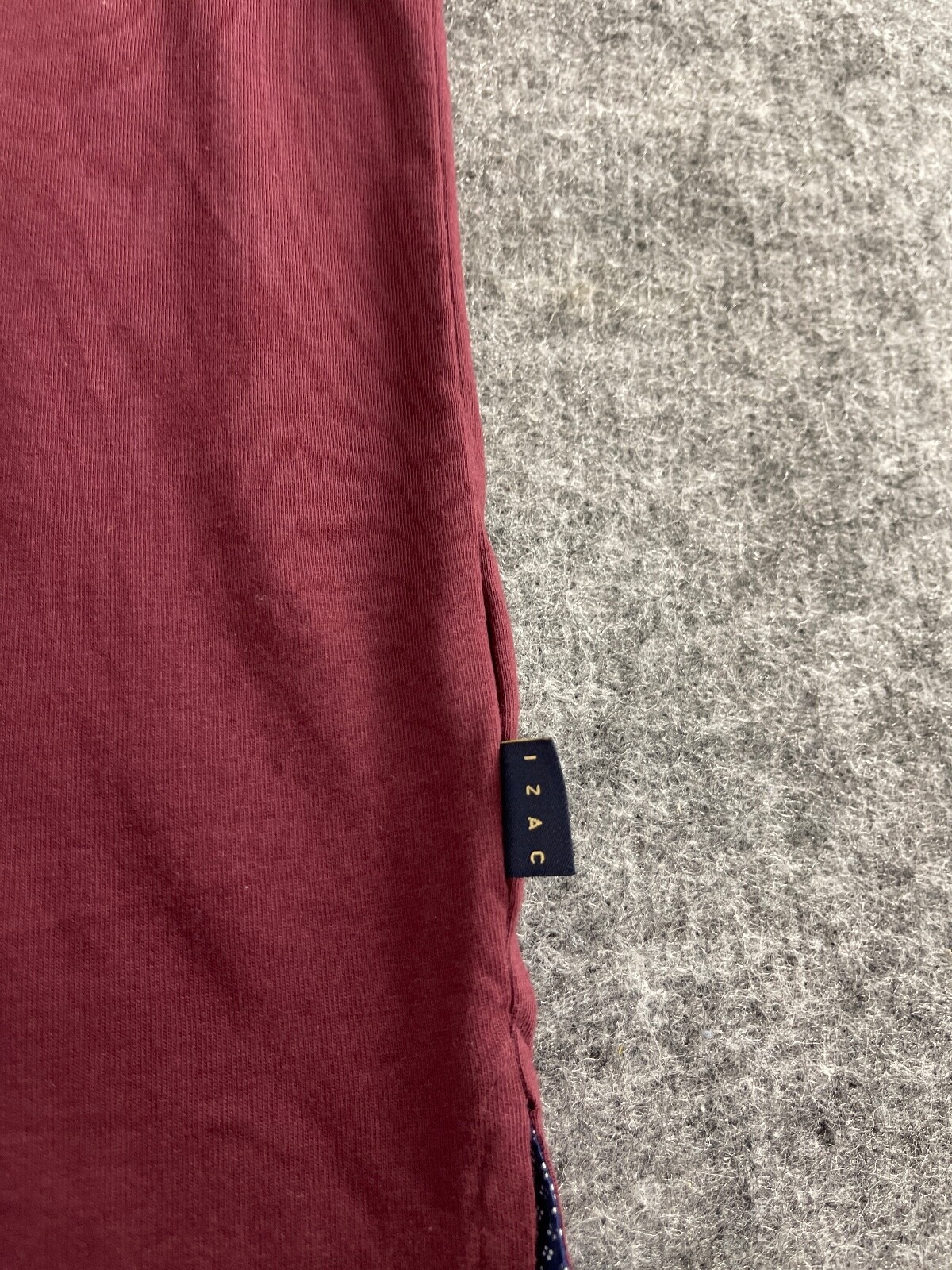 IZAC Polo Shirt Mens XS XSmall Burgundy Cotton Short Sleeve Knit NEW N25